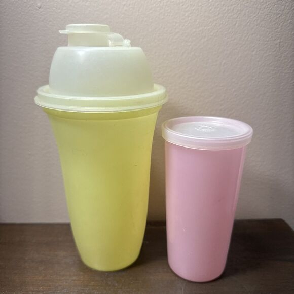 Tupperware Other - Vtg Yellow Tupperware Quick Shake Mix Container Shaker w/ Lid & Pink Tumbler